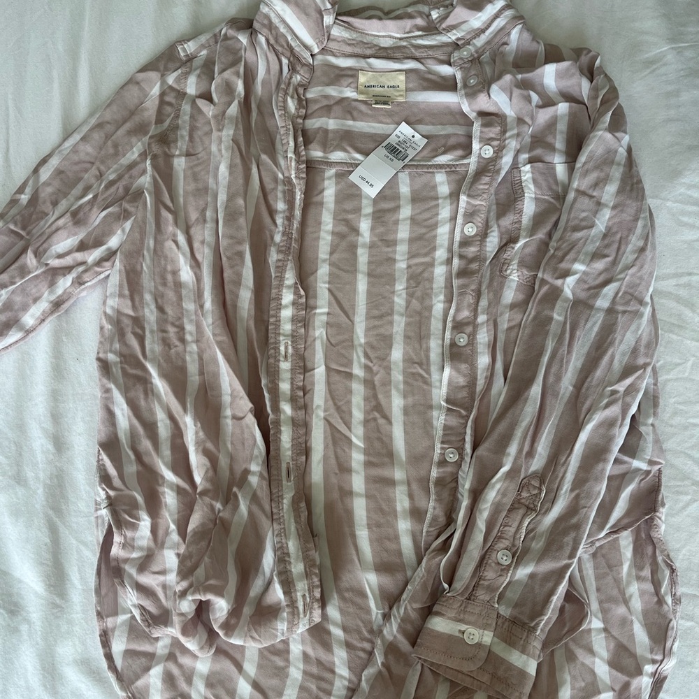 AEO button down - Picture 2 of 2